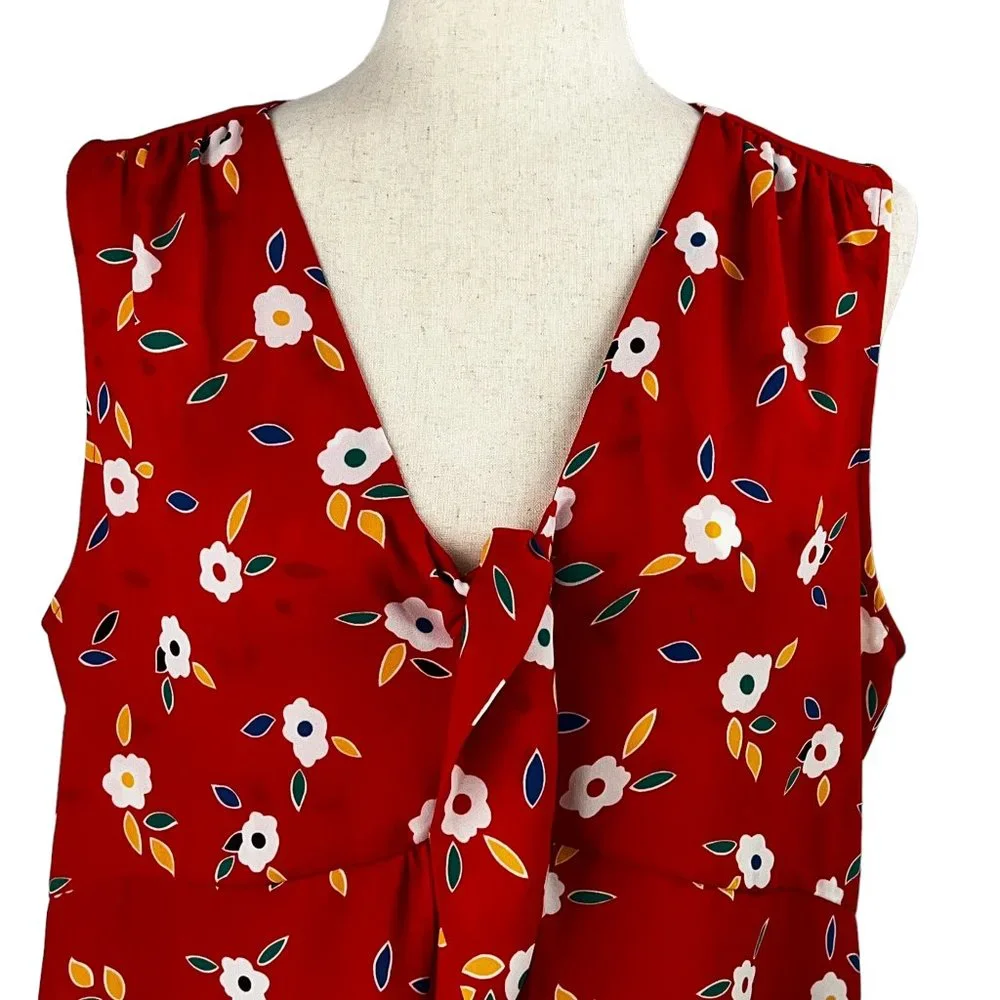 Like new CABI Tied Up Red Floral Sleeveless Blouse Size Large